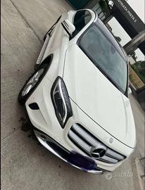 GLA mercedes 200CDI automatic Enduro