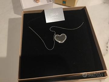 Collana stroili con cuore e incisione. NUOVA