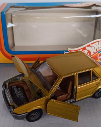 MODELLO AUTO FIAT RITMO 60 CL NO BURAGO POLISTIL