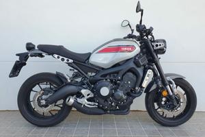 YAMAHA XSR 900 Abs