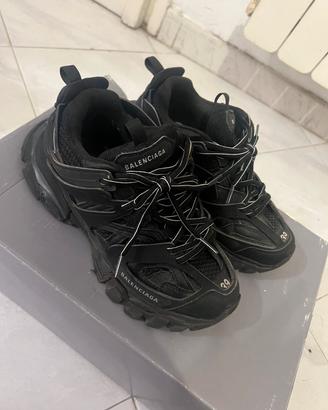 Balenciaga track nere n.39