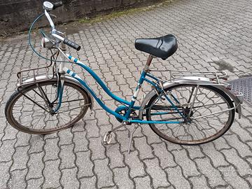 Bici d'epoca da donna vintage "stile Olanda"