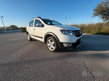 Dacia Sandero StepWey 1000 GPL turbo 2016 neopaten