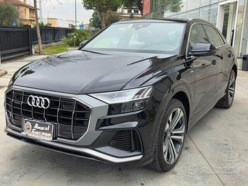 Audi Q8 50 TDI QUATTRO S LINE -FULL OPTIONAL
