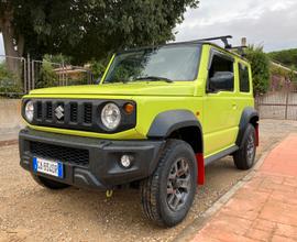 Suzuki Jimny 2020 benzina 4 posti