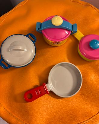 Set pentolini giocattolo