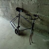 Bicicletta U. DEI freni a bacchetta