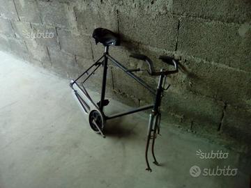 Bicicletta U. DEI freni a bacchetta