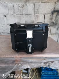 Givi trekker Outback 42 litri Top case 