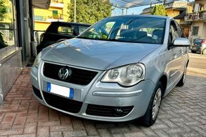 Volkswagen Polo 1.2/64CV 12V 3p. Comfortline