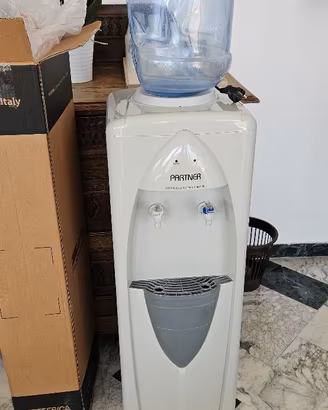 Distributore acqua
