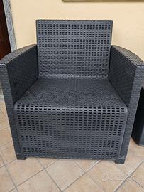 Set poltroncine e tavolino da giardino