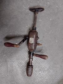 Antico trapano Metabo ,smerigliatrice, sega,spille