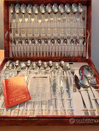 Set 124 posate