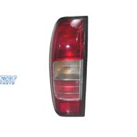 FANALINO POSTERIORE SINISTRO PER NISSAN NAVARA PIC
