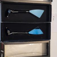 Specchietti rizoma tomok 