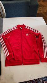 tuta Adidas rossa