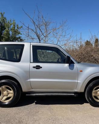 Mitsubishi pajero 2.5 anno 2001