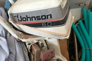 Motore fuoribordo 6cv 2 t