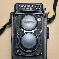 Yashica Mat-124 G