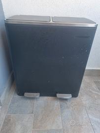 PATTUMIERA A DOPPIO CESTINO AMMORTIZZATO NERO