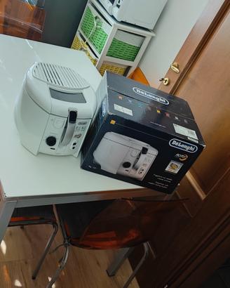 Friggitrice De'Longhi RotoFry con cestello rotante