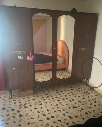 Armadio letto bambino e scarpiere e specchio tuto