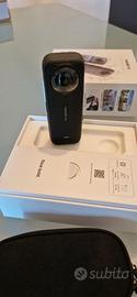 Insta 360 X4