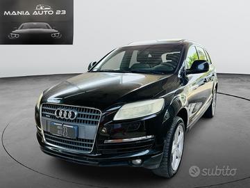 AUDI Q7*3.0 TDI QUATTRO*S-LINE*240 CV*7POSTI*TETTO