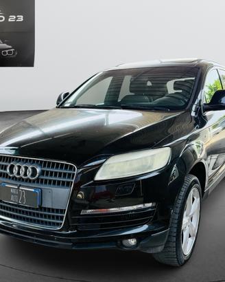 AUDI Q7*3.0 TDI QUATTRO*S-LINE*240 CV*7POSTI*TETTO
