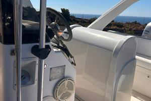 gommone 7.20 + Honda 200 cv