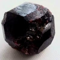 Granato piropo naturale non trattato 