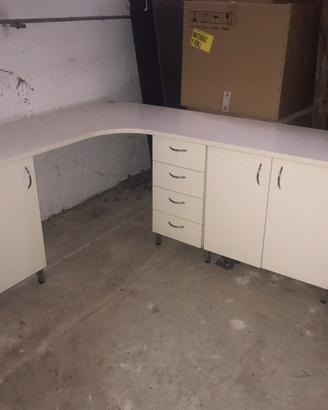 Scrivania Ikea