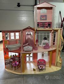 Villa di Barbie con casetta estraibile