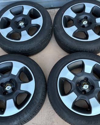 Ruote complete da 15 pollici per Fiat Panda