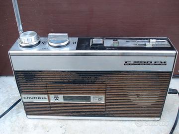 RADIOREGISTRATORE GRUNDIG FUNZIONANTE