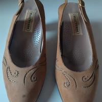 Scarpe Valleverde scamosciate tacco comodo marrone