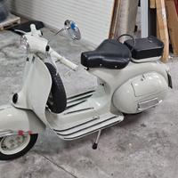 Piaggio Vespa 125 VNA del 1958