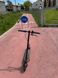 MONOPATTINO ELETTRICO XIAOMI SCOOTER 4 LITE