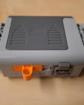 lego power functions 8881 - battery box