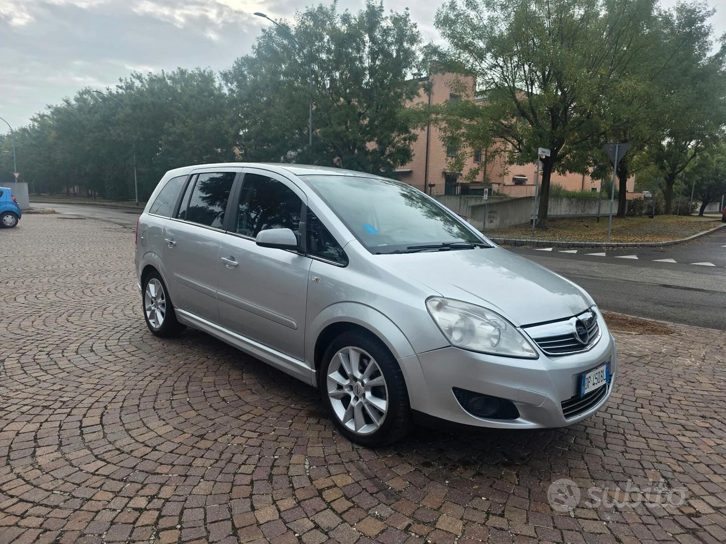 Opel Zafira 2ª serie