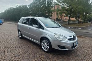 Opel Zafira 1.9 16V CDTI 150CV Cosmo