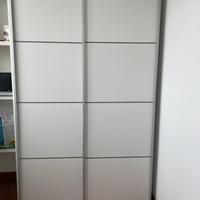 Armadio due ante scorrevoli