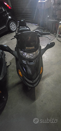 Kymco dink 150 cc