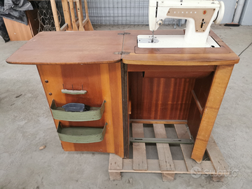 Macchina da cucire Singer