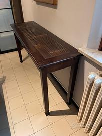 TAVOLINO CON CASSETTI