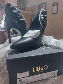 Liu Jo. Milu 7 décolleté. Taglia 39. Nere.