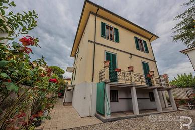 Villa signorile in posizione eccellente