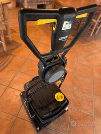 Lavapavimenti Karcher BR 