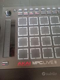 Akai MPC live 3